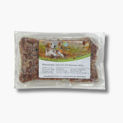 Mischfutter, gekocht mit Gemüse